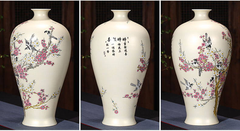 Jingdezhen ceramic vase furnishing articles living room flower arranging the modern Chinese style household adornment porcelain of furnishing articles