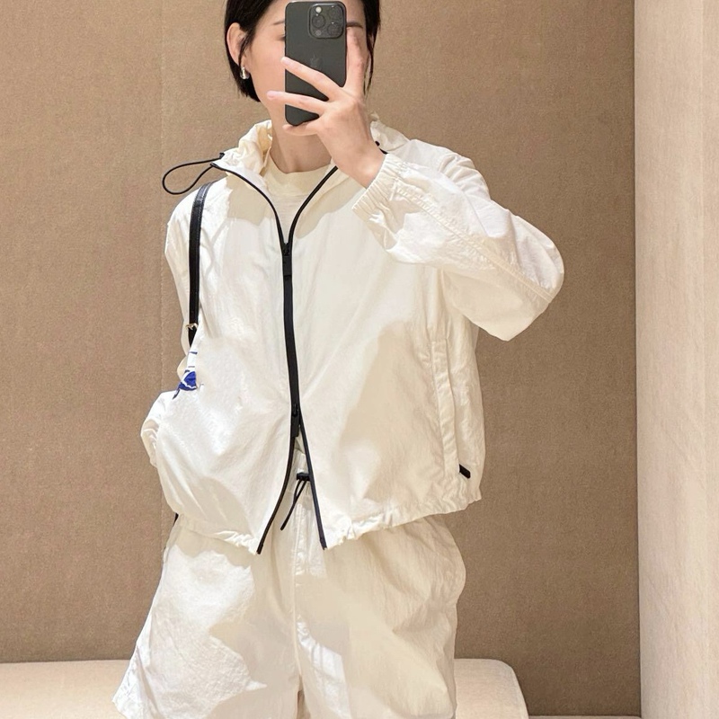 Celebrity Style 2026 Spring/Summer New Lightweight Nylon Short Jacket for Women