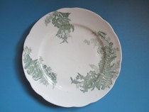 In the period of the Republic of China the old porcelain tray was pasted one by one