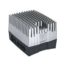 The German Lenze frequency inverter E82MV302-4B001