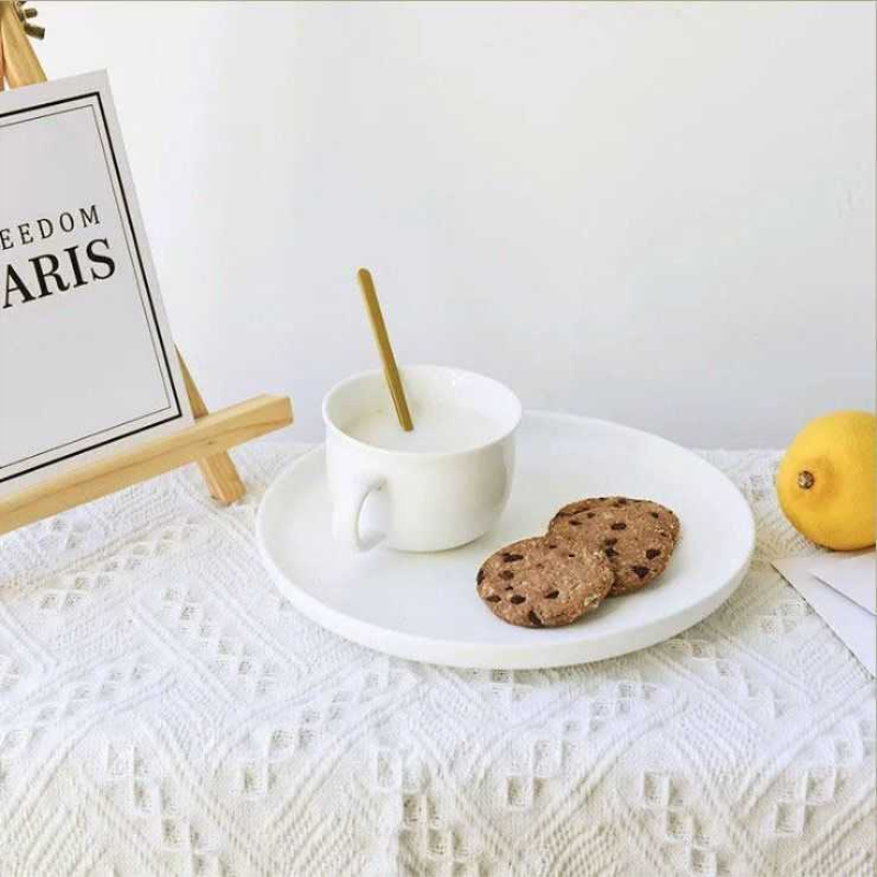 Small square tablecloth ins wind thick thickened rectangular table mat bedside table cover cloth round table cream coffee table tablecloth