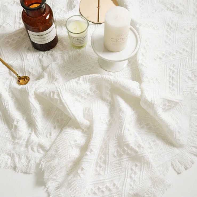 Small square tablecloth ins wind thick thickened rectangular table mat bedside table cover cloth round table cream coffee table tablecloth