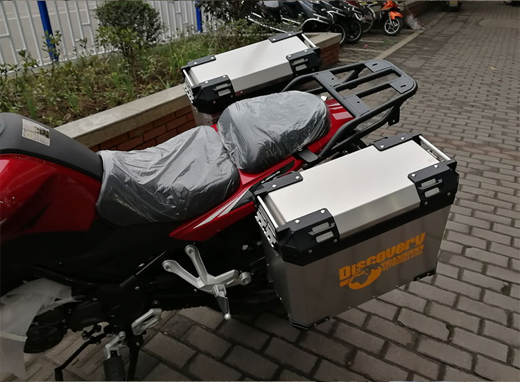 Áp dụng cho Benelli Jinpeng TRK251 BJ250-18 khung nhôm bên hộp - Xe gắn máy phía sau hộp cốp gắn sau xe máy