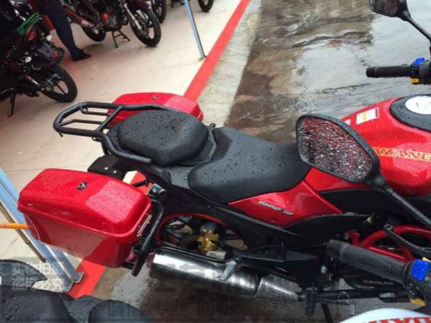 大 阳 枭 勇 DY150-38 大 150-29 hộp phụ phía sau hộp phụ kiện khung phía sau hộp phụ kiện kệ phía sau - Xe gắn máy phía sau hộp hộp đựng đồ cho xe máy