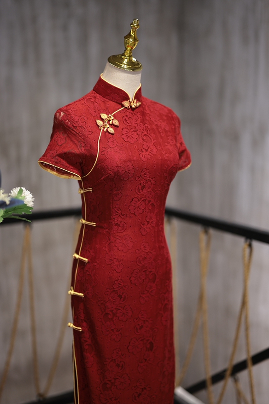 Red High-End Lace Cheongsam for Chinese-Style Wedding Toasts, 2026 Spring/Summer New Vintage Style, Suitable for Everyday Wear