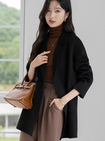 High-End Double-Sided Cashmere Coat for Women, Short Style, 2025 Autumn and Winter New Model, Loose Fit, Elegant Camel Color, Double-Breasted Woolen Coat