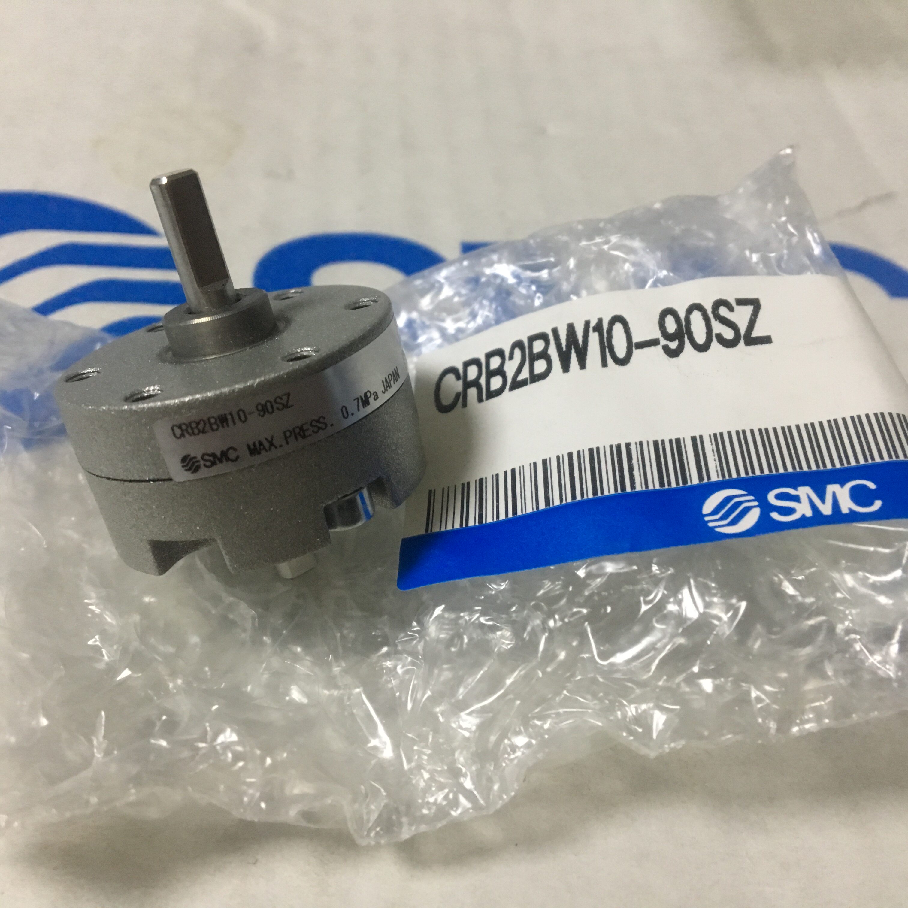 Japan SMC original fitted vane swing cylinder CRB2BW10-90SZ fake one penalty ten spot 