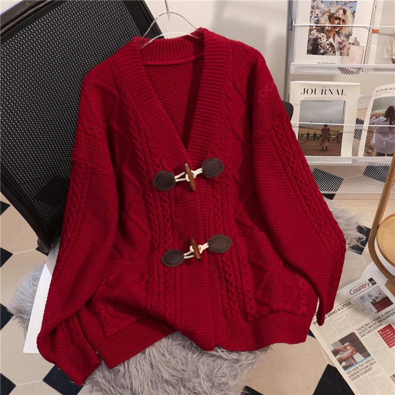 Autumn and Winter 2025 New Women's Knit Cardigan, Popular Lazy Style Sweater Jacket with Horn Buttons, Long-Sleeved Top, Trendy