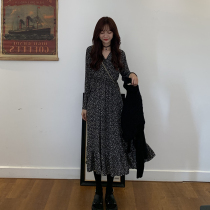 Early autumn womens 2021 new large size Net red temperament fashion high sense early autumn two-piece dress dress