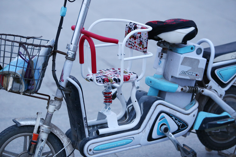 siège enfants pour vélo - Ref 2420375 Image 34