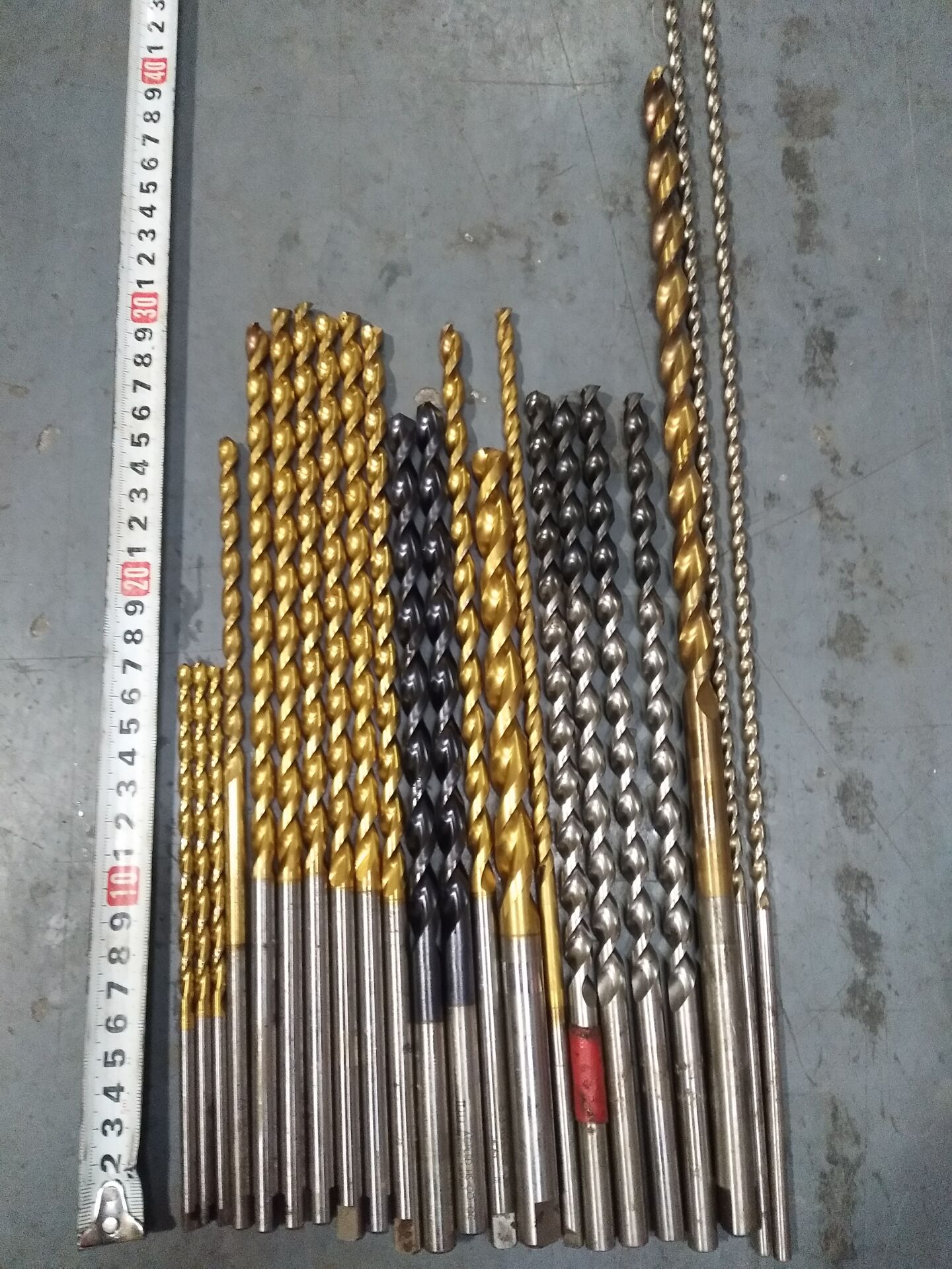 Second-hand import drill bit imports lengthened deep hole drilling Japanese OSG NACHI and other brands 1 to 13