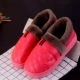 Da không thấm nước đôi mùa đông bao gồm tất cotton và dép bông nam và nữ trong nhà gia đình ấm áp không trơn trượt đáy dày phiên bản Hàn Quốc