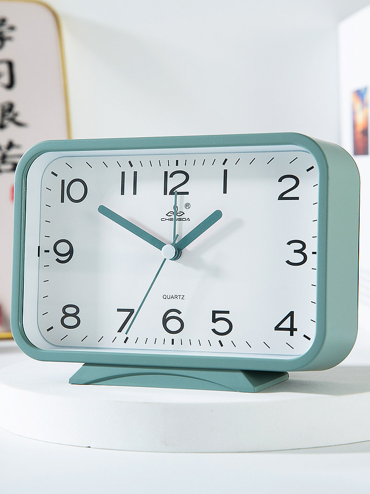 Creative Living Room Clock, Light Luxury Ornament, High-End Alarm Clock, Desktop Clock for the Elderly, 2025 Model, Student Wake-Up Gadget