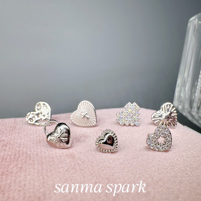 Sanma Heart Cross Hollow Zircon Titanium Steel Ear Bone Studs Niche Sweet Cool Cute Stackable Versatile Earrings