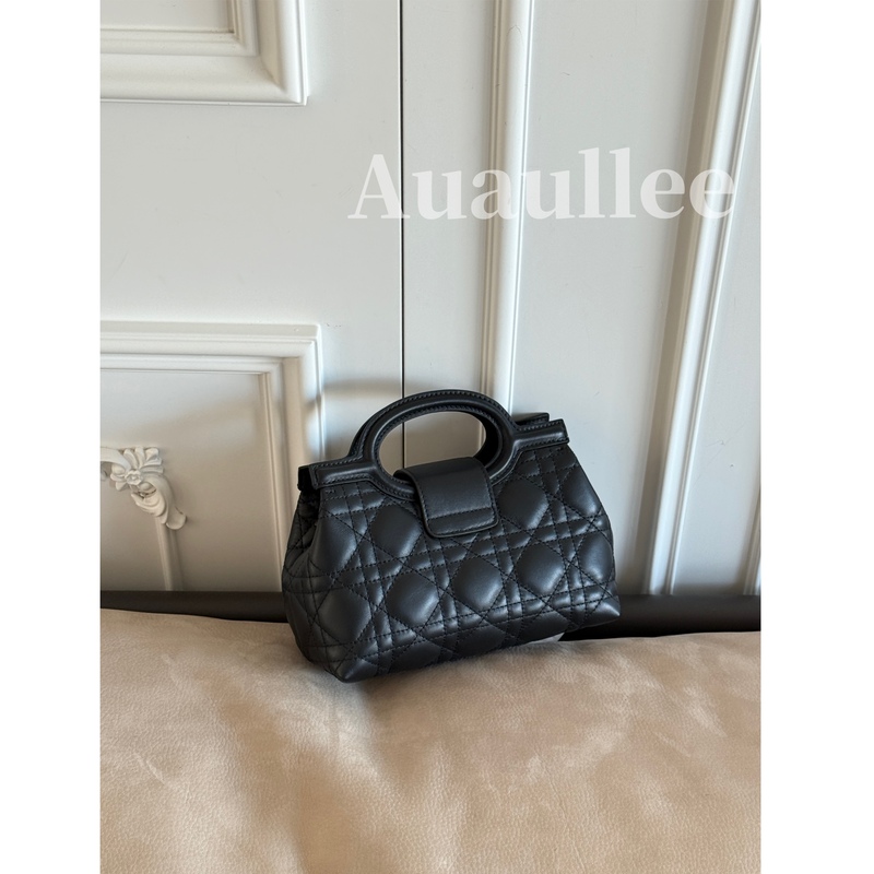 Auaullee Low-Key Luxury! Mini Metal Buckle Rattan-Patterned Sheepskin Handbag with Detachable Chain and Pearl Bag