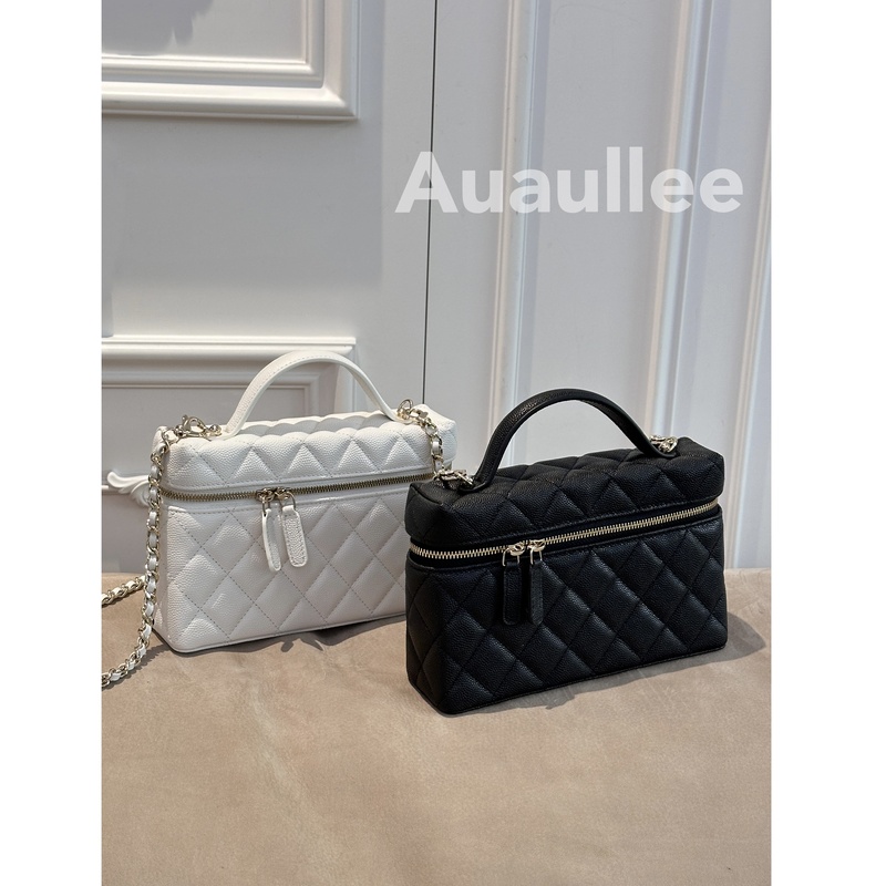 Auaullee, How Can You Say No to This Beautiful Bag! 25/26 Calfskin Quilted Chain Shoulder Crossbody Lunch Box Bag