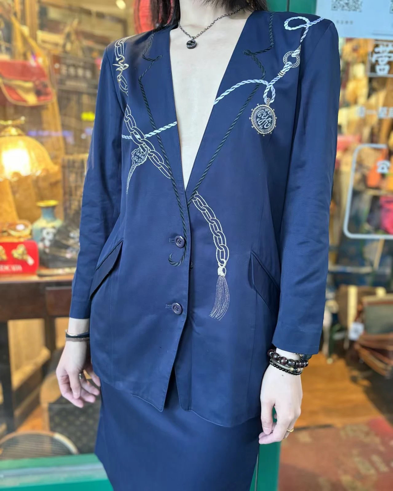 Vintage Yukiko Hanai 花井幸子藍色刺繡套裝