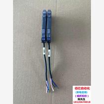 Disassembled Keyence FS-V33~Negotiation is required before bidding