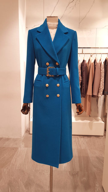 2023 high-end winter fashion belt waist temperament double-row gold button decoration long cashmere coat coat female