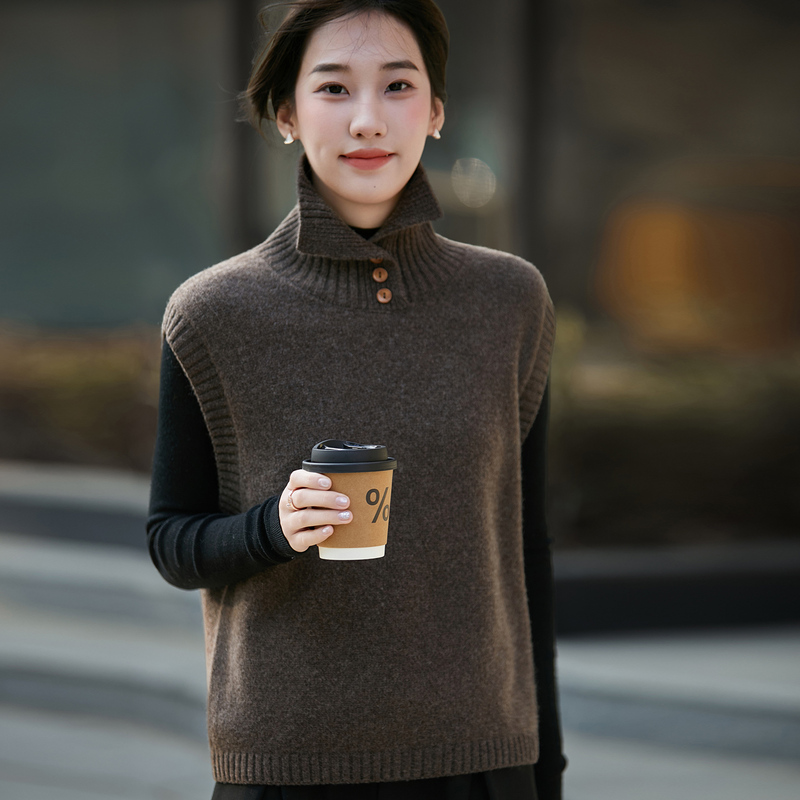 100% Pure Wool Turtleneck Knitted Vest for Women, Autumn and Winter Sleeveless Layered Loose Slimming Vest