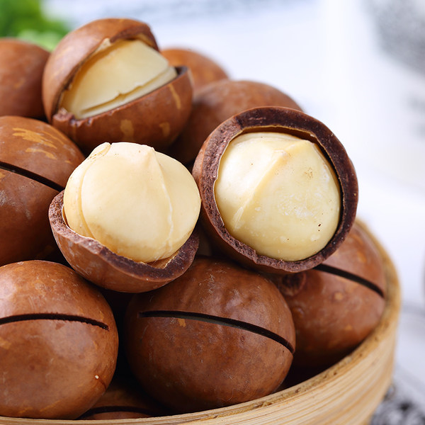 天虹牌 夏威夷果 210g*2袋 天猫优惠券折后￥34.9包邮（￥49.9-15）3味可选