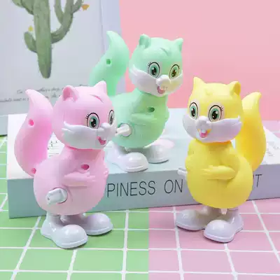 Children's clockwork and chain jumping small toys within 5 yuan Little squirrel baby baby 0-1 years old 1-2 years old