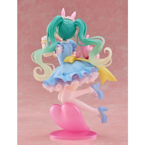 Книга Bilibili taito amp + vocaloid hatsune miku × rody сказочные пейзажи