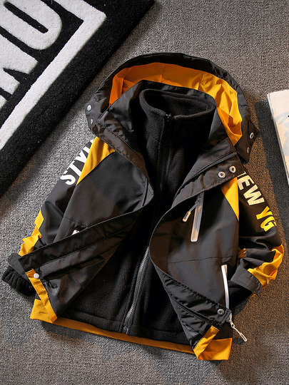 Children's clothing boys' autumn jacket three-in-one detachable 2025 new spring, autumn and winter style medium and large children's jacket trendy