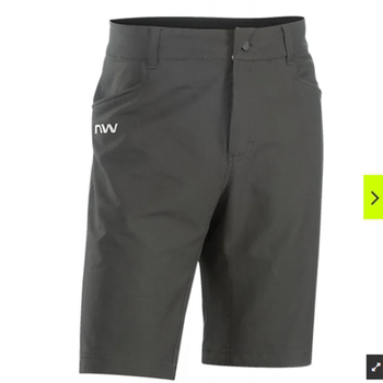 Multi-pocket sweat-absorbent, breathable, wear-resistant elastic quick-drying shorts