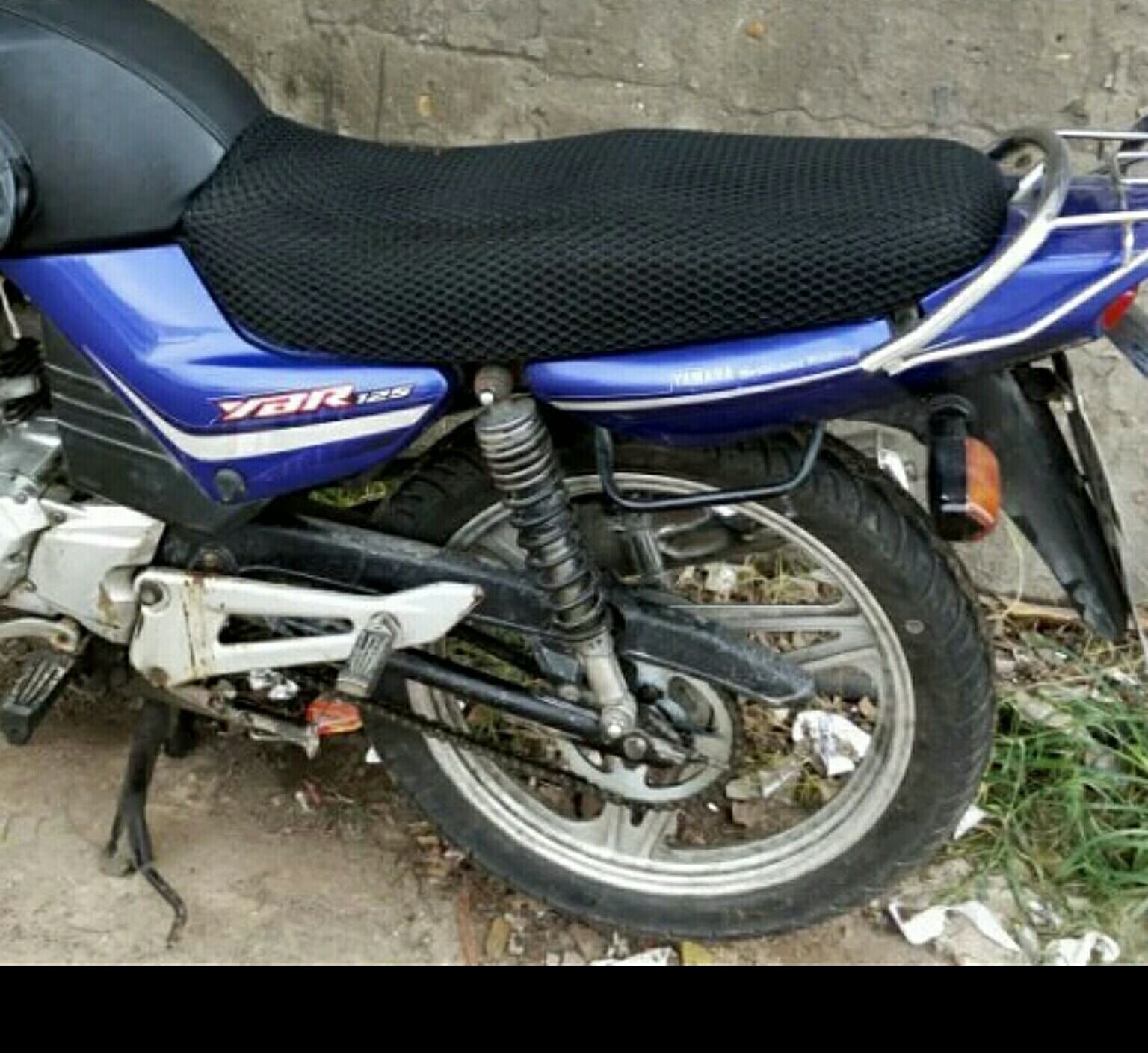 Motorcycle cellular network full-pack Yamaha Tianjian YBR 125 cushion sleeve JYM125-B net cover