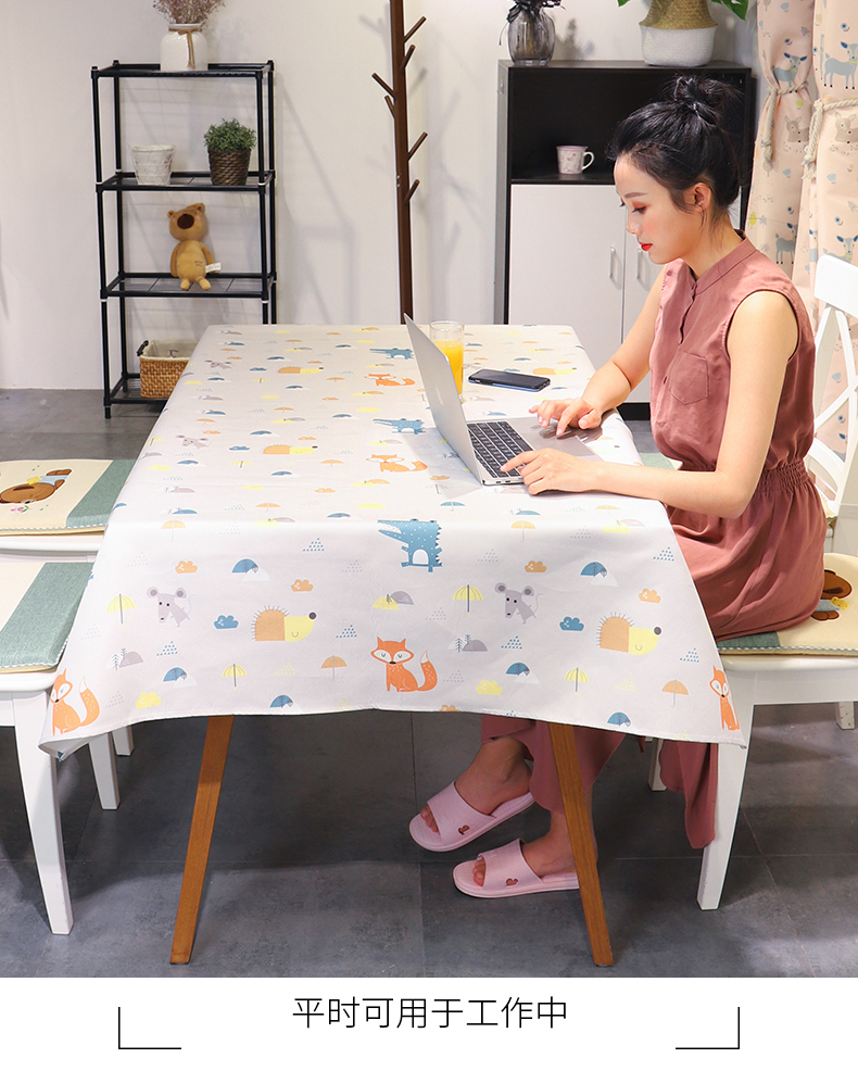 Cô gái in gió cotton khăn trải bàn Phong cách Nhật Bản vải không thấm nước lưới màu đỏ Cô gái trái tim sinh viên ký túc xá bàn vải vải - Khăn trải bàn khăn bàn đẹp