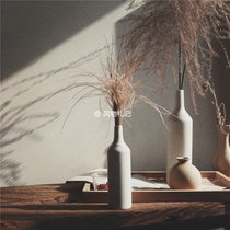 Fresh literary and modern simple Nordic white ceramic dried flower vase flower vase flower home decoration decoration decoration