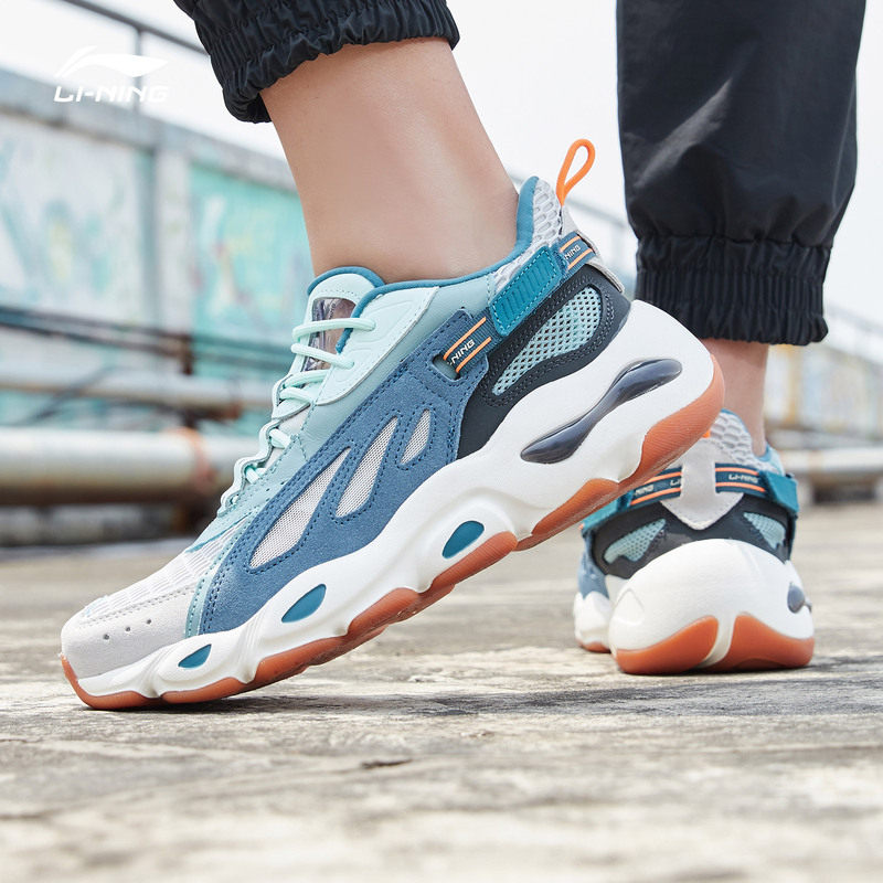 Li Ning Casual Shoes Men's Shoes 2020 New Butterfly Lite Fashion Comeback Trend 100 Hitch Sneakers AGLP069