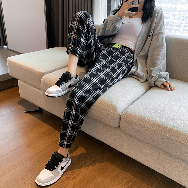 Black and white Plaid Pants Woman Spring Autumn Slim 2022 new high waist loose bunches Halen pants small Casual Pants