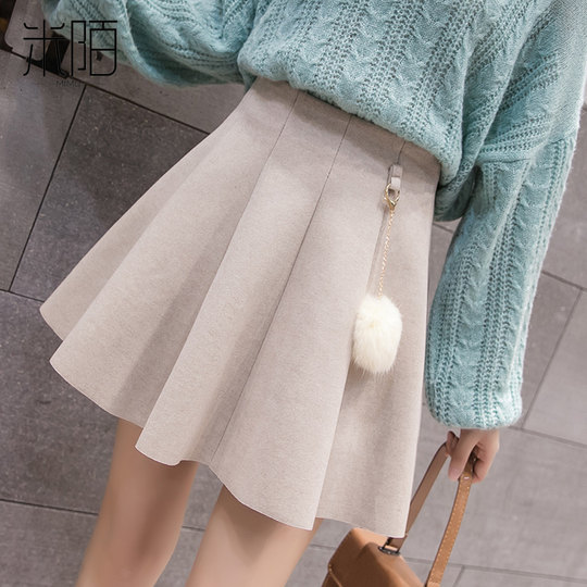 Весенняя плиссированная юбка А-силуэта для миниатюрных женщин, летняя короткая юбка, новая модель для женщин весна-осень 2025, высококачественная короткая юбка.