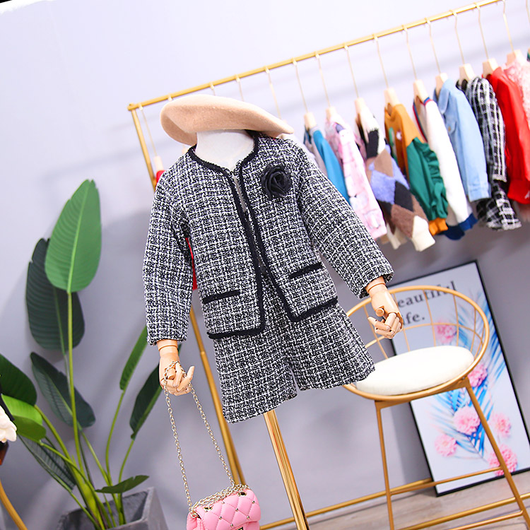 Cô gái mùa thu 2018 phiên bản Hàn Quốc mới của nước hoa nhỏ phù hợp với thời trang quần áo thủy triều trẻ em phù hợp với thời trang nước ngoài hai mảnh quần áo em bé