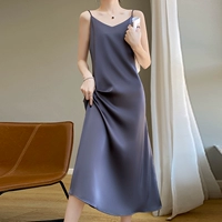 Темно-серый