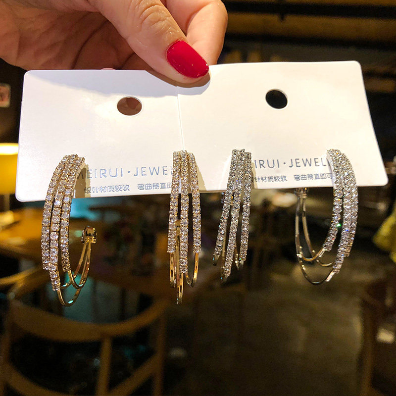 Temperament Circle Large Earrings Rings European and American Internet Red Exaggerated Ear Accessories Women 2022 New Fashion Earshot Lukewarm Air Ear Accessories