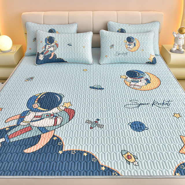 Cartoon latex mat summer cool ice silk mat children boy astronaut summer mat air conditioning mat student bed sheet