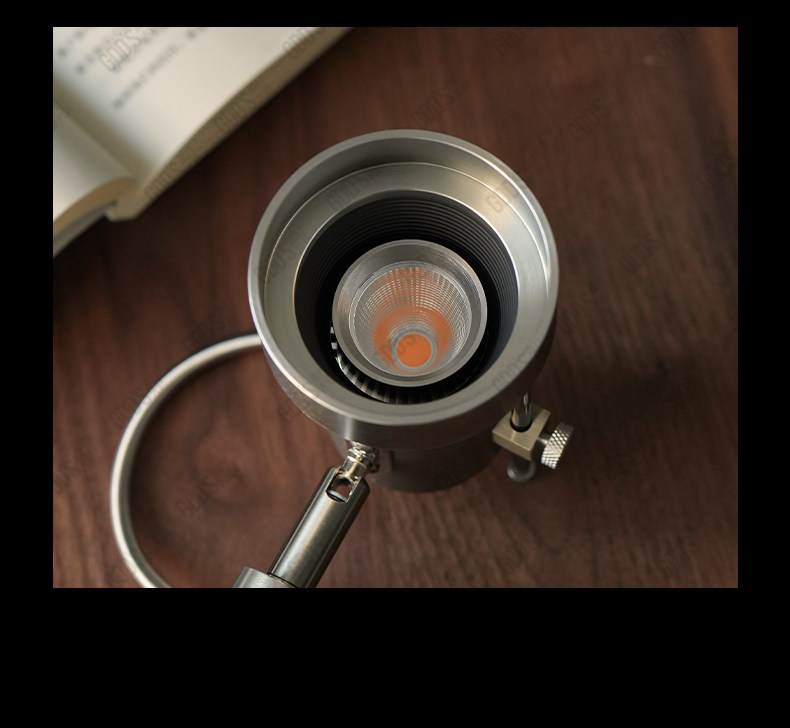 包豪斯双头射灯明装不锈钢银色三头免开孔防眩客厅工业照画洗墙灯 图文详情 9
