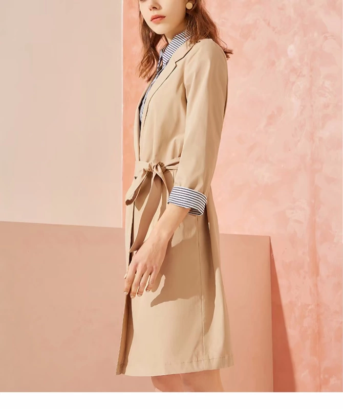 Áo khoác lửng nữ sinh Hàn Quốc 2019 áo khoác nữ mùa xuân kaki eo dài - Trench Coat