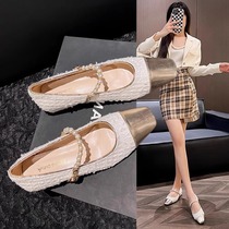 Hong Kong temperament small fragrant evening windy side with flat bottom single shoe woman spring autumn with Mary Jane big code womens shoes 41 1 43