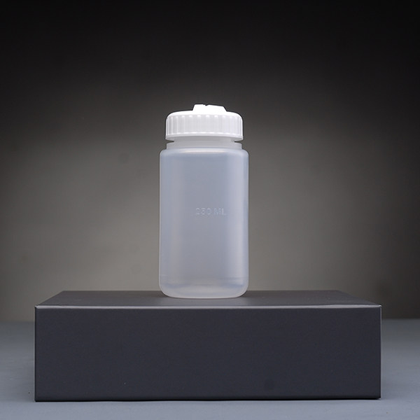 雷布斯 LABSEE BSCB-003-0250  250ml广口高速离心瓶  赛默飞 Thermo 3141-0250  4支/包PP尖盖 60.7*133.4mm