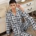 Mùa xuân và mùa thu cho nam Bộ đồ ngủ dài tay Cotton Bộ mùa thu Bộ đồ ngủ nam trung niên nam Bộ đồ kẻ sọc nam đồ pijama nam Nam giới