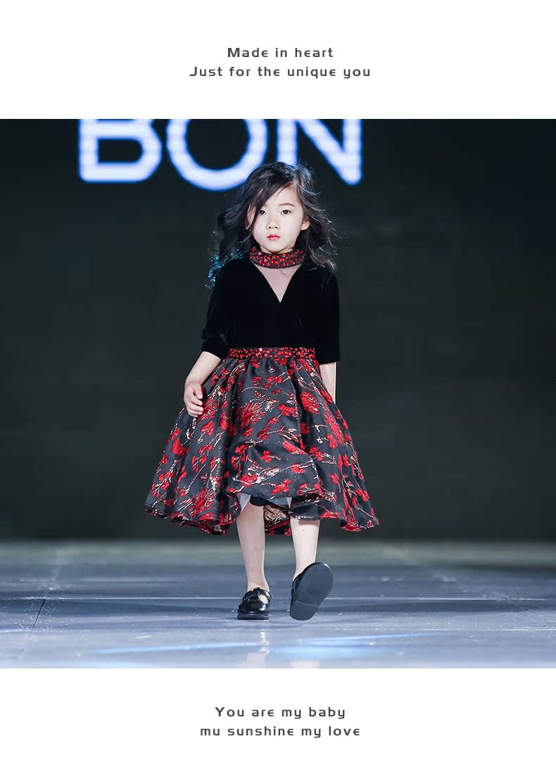 Váy bé gái váy công chúa 2018 hè mới chủ nhà mẫu nhỏ catwalk show váy thời trang thiếu nhi