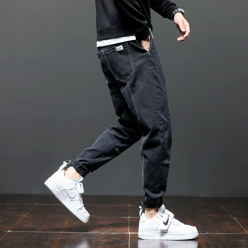 Джинсовая ткань бренда?