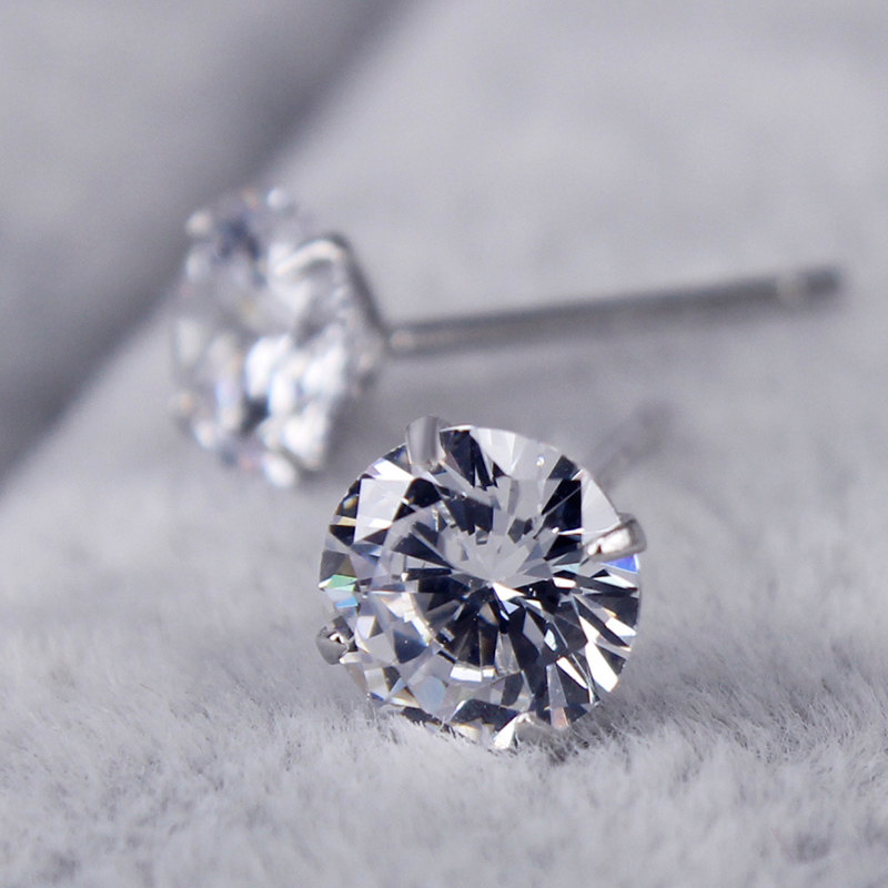 Jin Liufu S925 silver new Korean diamond shining stud earrings rhinestone simple ear jewelry female stud earrings