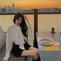 Bow Tie White Shirt Woman 2022 Spring New Super Fairy Design Sensation Small Crowdlining Fashion Long Sleeve Blouse