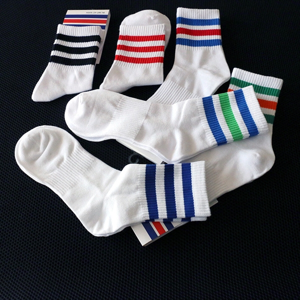 Thời trang vớ ba thanh sọc trắng vớ nam ống thể thao vớ trắng cotton vớ nam màu trắng sặc sỡ - Vớ thể thao tất nữ cổ ngắn