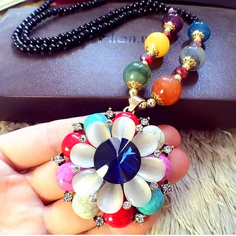 Autumn Winter Fashion 100 Hitch Dressing Necklace Long Version Necklace Woman Retro National Wind String Beads Flowers Pendant Adornment Pendant